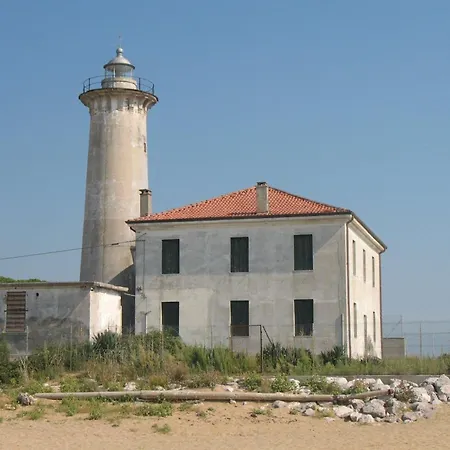 Gorgeous Flat Next To The Sea In Apartment Bibione