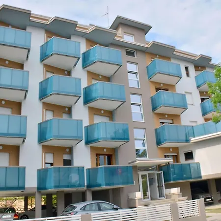 Appartamento Functional Flat Next To The Sea In *